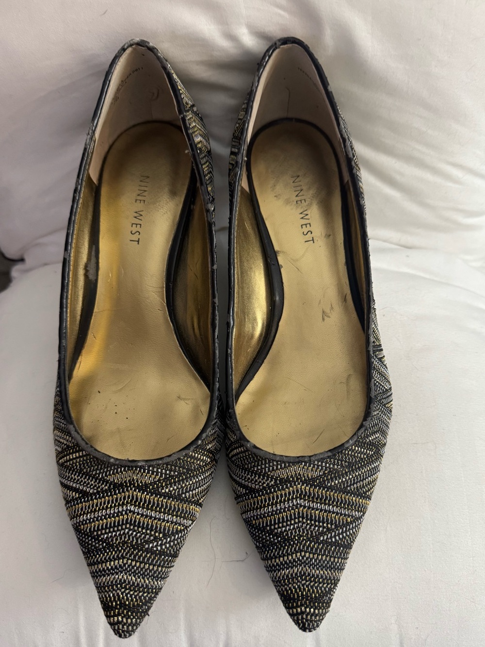Nine West Textured Pointed-Toe Pumps in Black and Gold